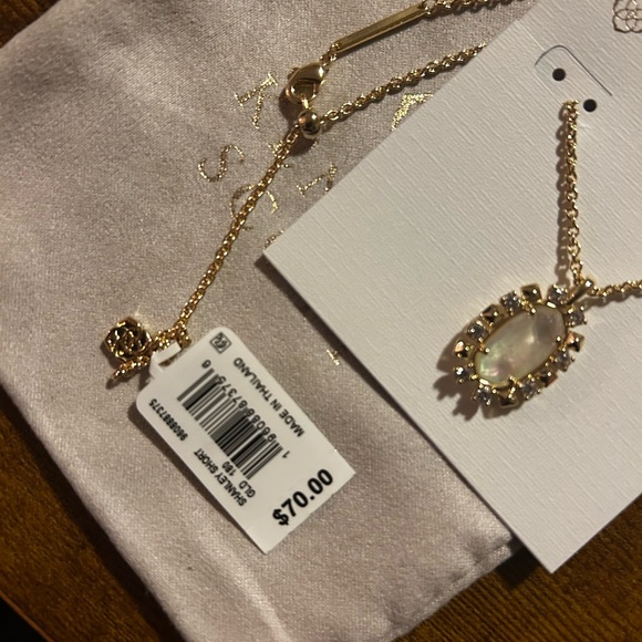 Kendra Scott Jewelry - Kendra Scott Elegant Gold Necklace Opal Pendant w/ Box, Dustbag & Bow NEW Gift